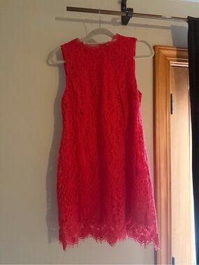 Sleeveless Red Lace Shift Dress - Women